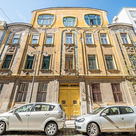 Sunny Dots Apartment - Free Parking! Budapest Luaran gambar